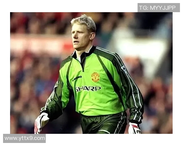 古代历史中的足球传奇人物与他们的辉煌成就探秘