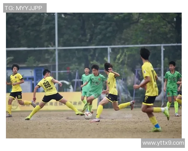 广州足球队的崛起与荣耀揭秘：探寻背后的力量与激情