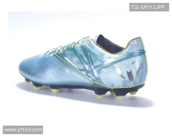 揭秘足球明星穿假鞋的真相与背后故事 揭秘足球明星穿假鞋的真相与背后故事